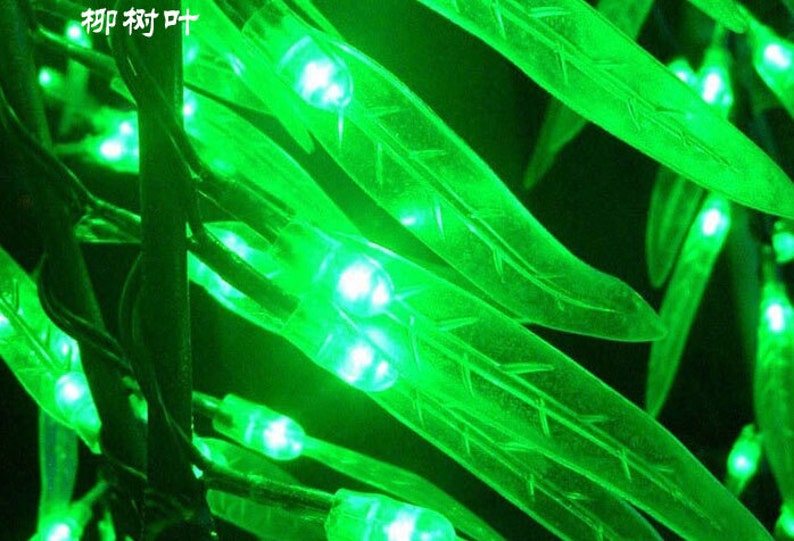 Puede incluir: Luces LED de hadas verdes con hojas de pl&aacute;stico transparente. Las luces est&aacute;n enhebradas en un cable y son perfectas para decorar una casa o un jard&iacute;n.