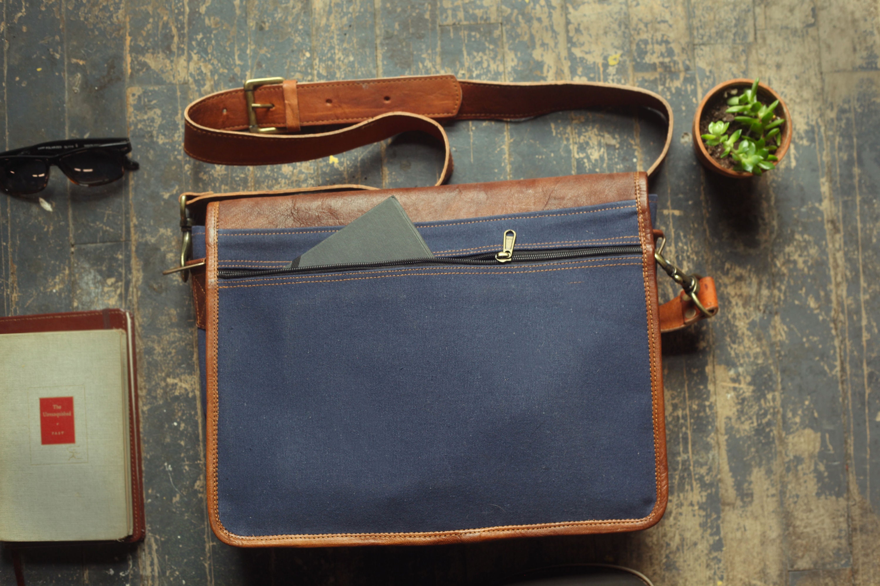 Custom Montauk Man Bag Men's Leather Messenger - Etsy
