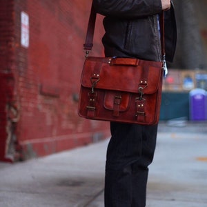 Leather Messenger Man Bag Custom Laptop Briefcase Calagry XP image 2