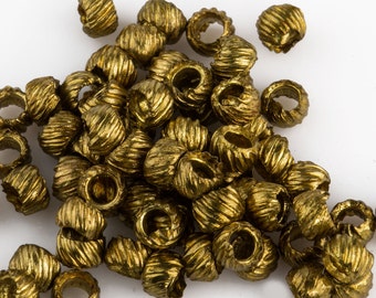 Zeldzame antieke Franse torsékralen vermeil, maat 7, 2 x 3 mm, zakje van 5 gr. b17-107