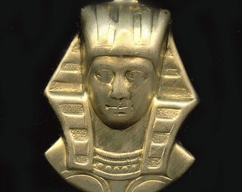 King Tut pharaoh stamped silver plated brass charm. 27x17mm. 4 pcs. b9-2046