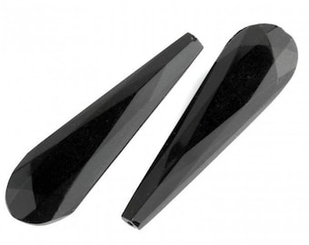 Tsjechische hangers uit jetglas uit de jaren 1920 met geboorde facetten, 40 x 11 mm, verpakking van 2. b11-bw-0972-2