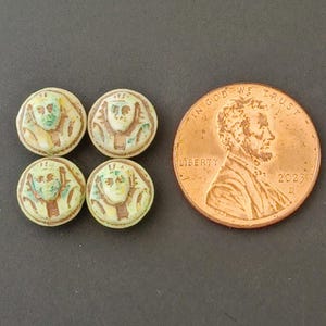 Vintage Czech King Tut round glass stones. 10mm. 2 pcs. b5-466