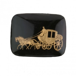 1950&#39;s Carriage & horse intaglio, 27x22mm, gold on black. Pkg of 1. b5-331-2