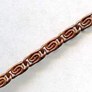 Vintage copper over steel scroll chain. 3mm. Sold by the foot. b12-chn548(e)