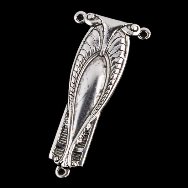 Victorian style sterling silver plated brass connector/ pendant. These are made from antique molds. 35mm. Sold individually. b9-0801