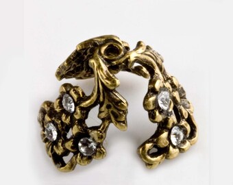 Fancy brass adjustable beadcap with stone settings. Pkg. of 2. b9-0723