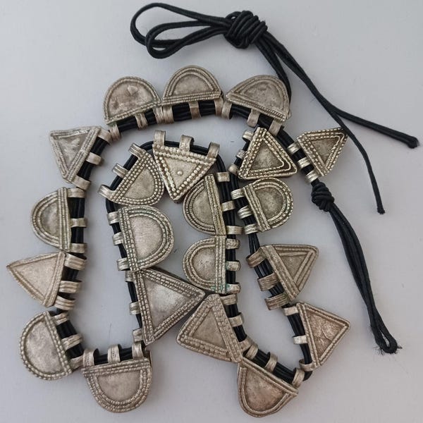 Authentic vintage Ethiopian Telsum Beads. 15.5" strand of 21.  B18-698