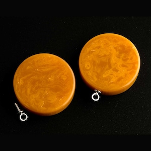 Vintage butterscotch Bakelite disk / pendant with ring. 22x6mm Pkg of 2. b6-141