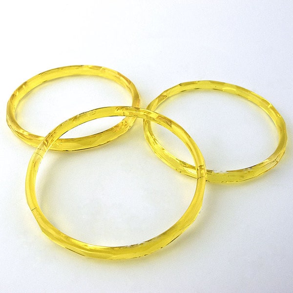 Art Deco Bohemian glass pale yellow faceted rings, 32mm, Pkg of 2. b11-yo-0954