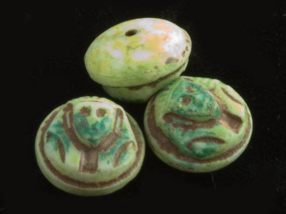 Vintage Czech King Tut round glass stones. 10mm. 2 pcs. b5-466