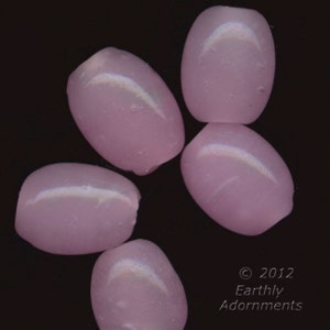 Vintage pink opal rice shape ovals. 8x6mm, Japan, pkg of 25. b11-pp-1076