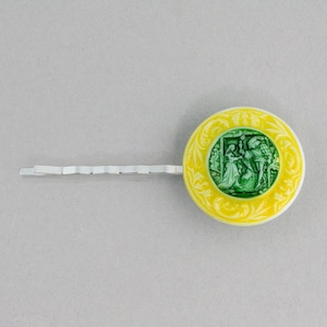 Vintage Picture Button Hair Pin, colorful pressed glass. ac-h-202
