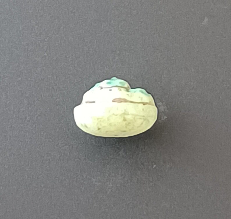 Vintage Czech King Tut round glass stones. 10mm. 2 pcs. b5-466