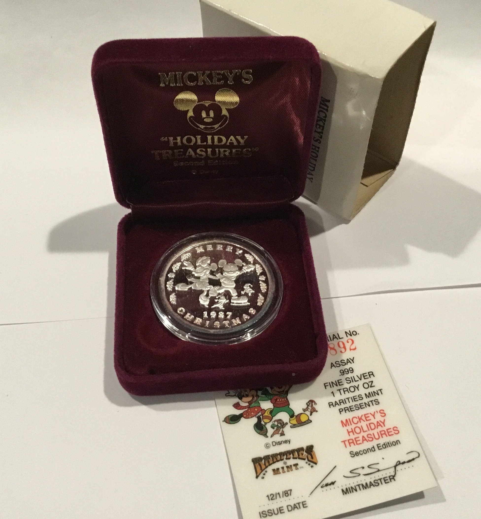1987 DISNEY Mickeys Holiday Treasures Silver Coin 1 OZ W/coa 