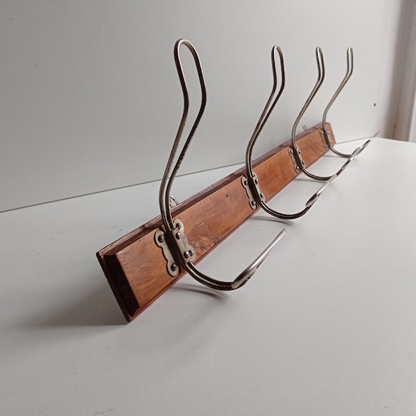 French antique 4 peg hat and coat rack made from steel wire on wood plinth circa 1910/20s.