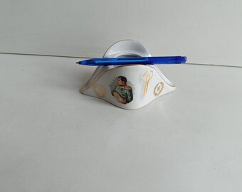 French vintage pen / pencil holder Napoleon Bonaparte hat made from French porcelain with transfer ware image and gold gilt trim.