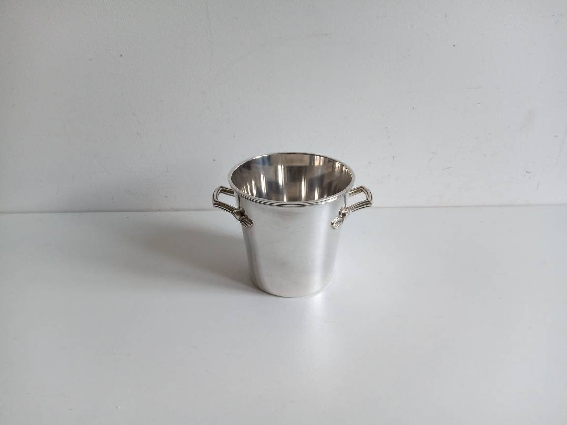 Français Seau de Glaçon Antique en Plaque d'argent avec Deux Poignées Fixes et Un Timbre Fabricant.