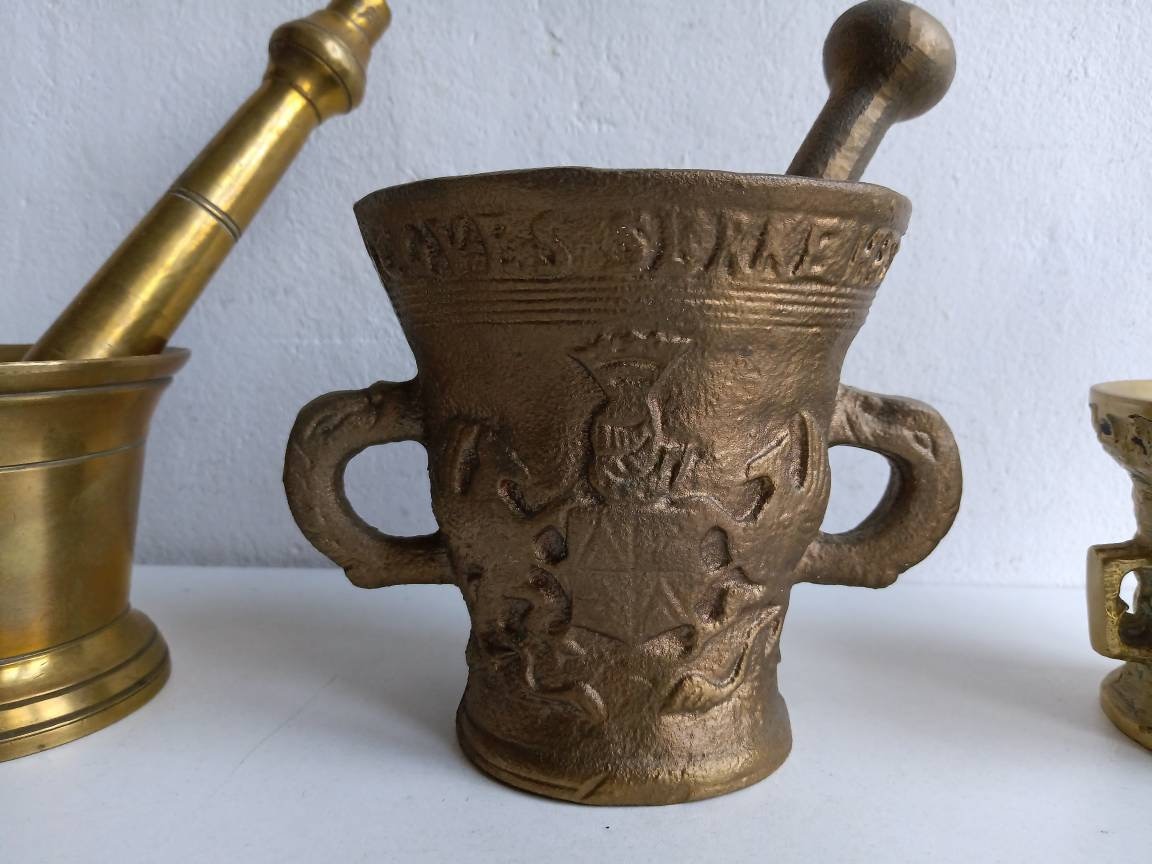 Français pilon En Bronze