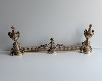 Conjunto de morillos y guardabarros estilo Imperio Napoleón de bronce Art Nouveau francés.