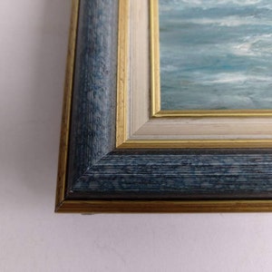 Peinture à l'huile vintage française de paysage marin, signée et bien encadrée par l'artiste et peintre français de renom, Oliver Mas. image 4