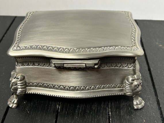 Vintage Silver tone Brushed Pewter Box, Lion Head… - image 6