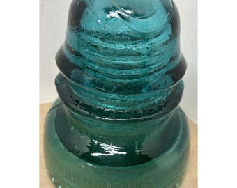 Vintage Hemingray No. 40 Aqua Blue/Green Glass Insulator Made in USA Drip Points