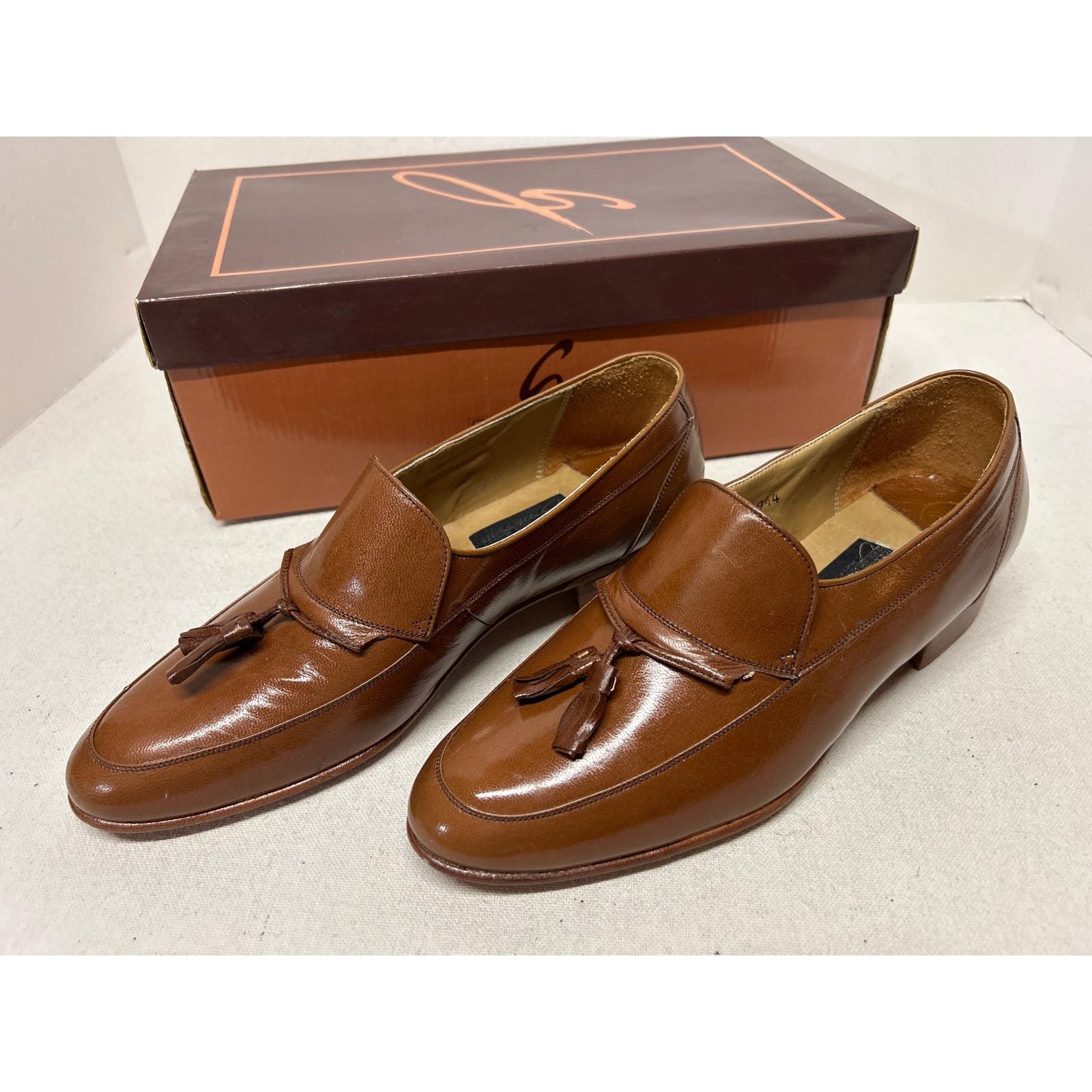 VTG Giorgio Brutini Shoes Mens Size 10D Brown Tassel Loafers Leather SlipOn 9469 Stylish Cognac Leather Tassel Giorgio Brutini Loafers. Size  main image 4