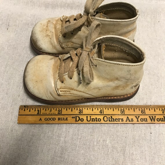 Vintage Baby Shoes, Hard Sole, Well Worn Baby Shoes Gem