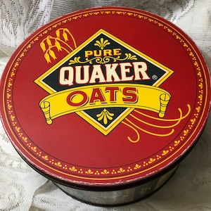 Vintage 1983 Quaker Oats Tin, Limited Edition Tin, Quaker Oats Company, Collectible Tin, Movie Prop, Kitchen Collectible, Christmas Gift