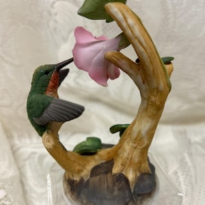 Vintage Andrea By Sadek Porcelain Hummingbird and Pink Flower Figurine 6059 Japan
