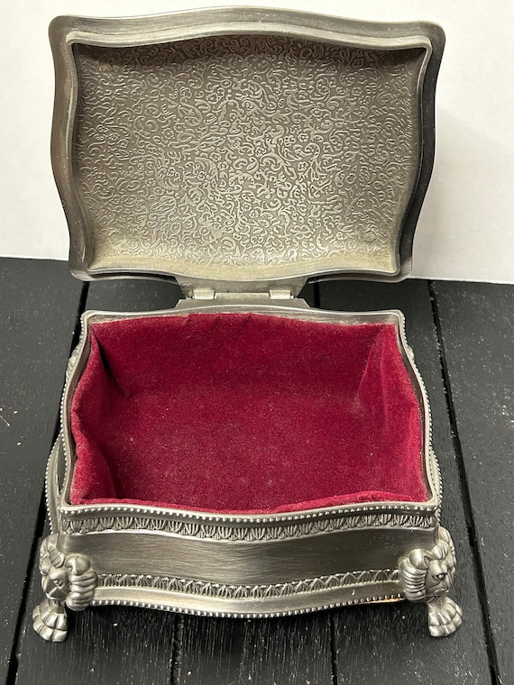 Vintage Silver tone Brushed Pewter Box, Lion Head… - image 4