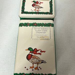 Christmas Duck and Holly Napkins and Guest Towels New in Tins, Vintage Potpourri Press 1987