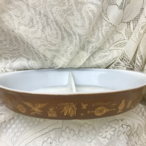 Vintage Pyrex, Americana, Vintage Items Design, 1 1/2 Quart Split Casserole Dish #21, Mid Century, Made in the USA
