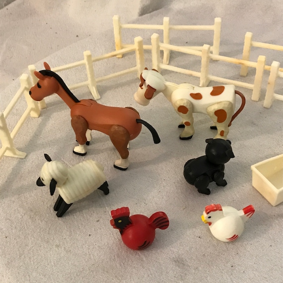 Fisher Farm Animals Five Fence And Trough - Toy Farm Animals And Fences Fisher Farm Animals Five Fence And Trough - Toy Farm Animals And Fences