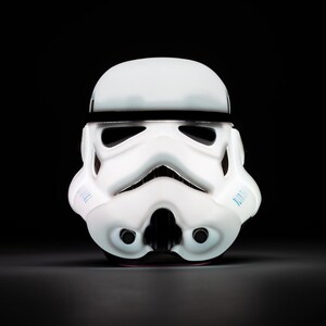 Star Wars Original Stormtrooper Helmet Lamp, Night Mood Lighting for Game Room, Perfect Gift for Comics & Star Wars Fans