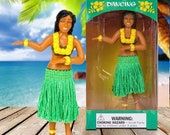 Dancing Hula Girl Dashboard Figurine Hawaiian Tropical Funny Lady Car accessories Moving Hard Vinyl Figure Cute Retro Chic