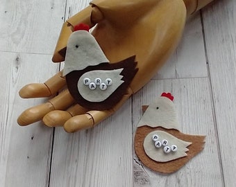Personalised handmade Hen Party Badges – Team Bride Hen Do Accessories