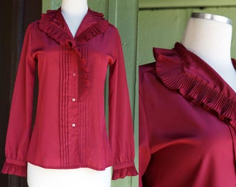 1970s 1980s Maroon Deep Red Long Sleeve Pleated Ruffled Collar