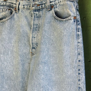 1980s Acid Wash Distressed Levis 501 Jeans // 80s 501 Levi Strauss Button Fly Light Wash image 4