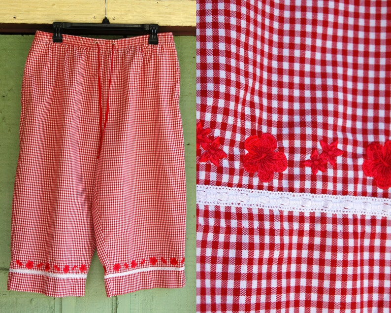 1990s Red and White Checked Cropped Pants by Karen Scott // 90s Summer Picnic Casual Pants with Red Floral Detail image 1