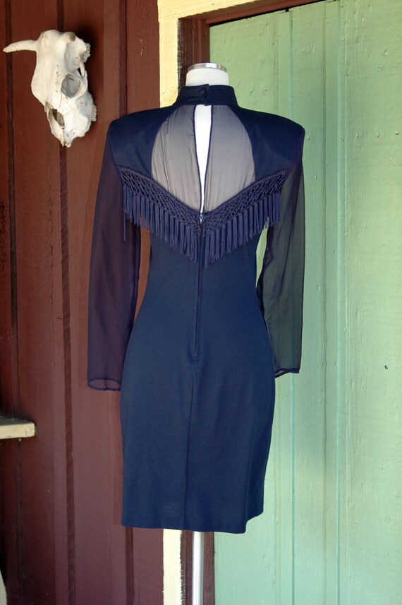 1990s Navy Blue Hourglass Mock Neck Dress with Sh… - image 8