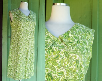 1960s Green Paisley Print Short Shift Dress with Adorable Collar // 60s Bright Green Paisley Dress