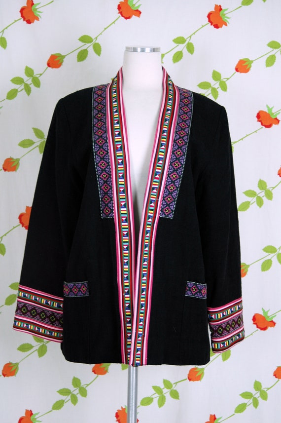 Black Lightweight Jacket with Colorful Ethnic Sty… - image 2