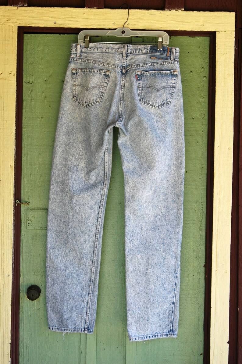 1980s Acid Wash Distressed Levis 501 Jeans // 80s 501 Levi Strauss Button Fly Light Wash image 7