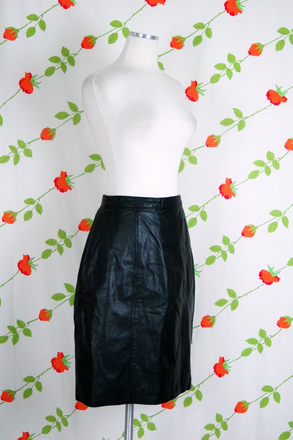 1990s Black Leather Skirt by Forenza // 90s High … - image 5