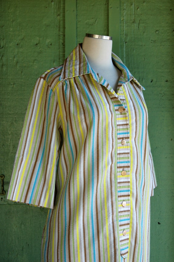 1960s Beige Tan Blue Yellow Green Striped Shirt D… - image 3