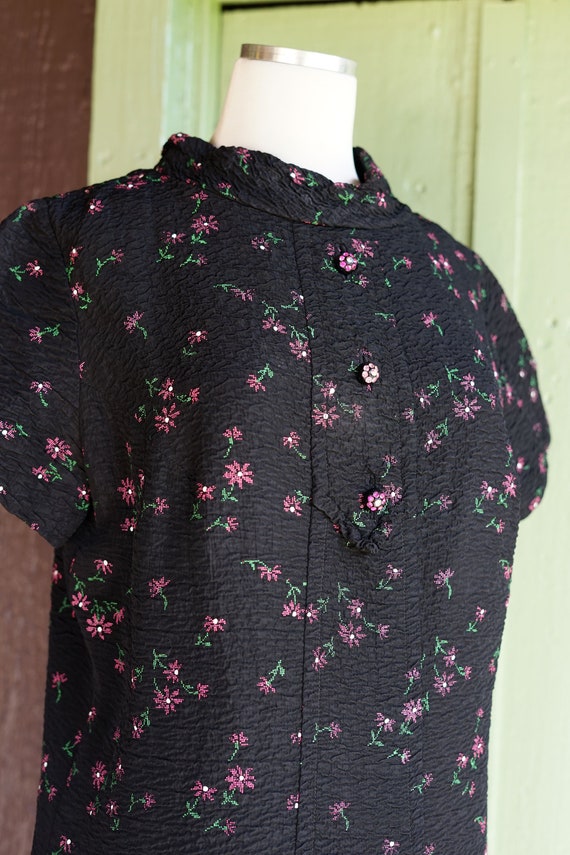1960s Black Shift Dress with Pink Green White Flo… - image 3