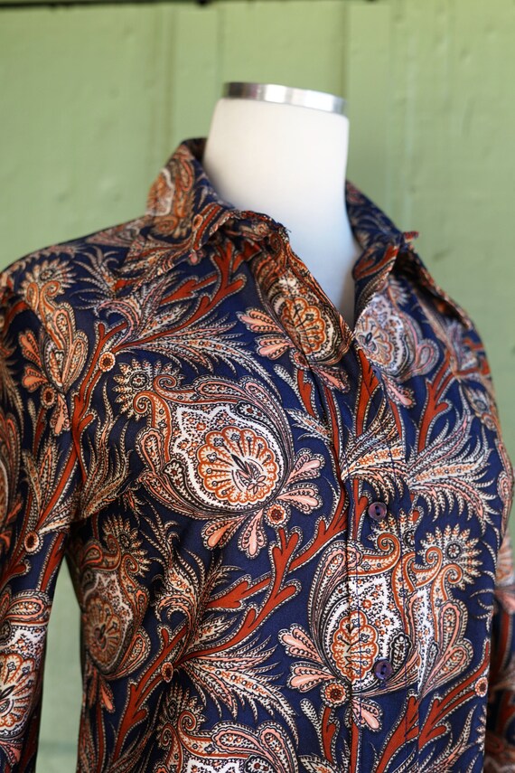 1970s Navy Blue Brown Tan Paisley Long Sleeve But… - image 3