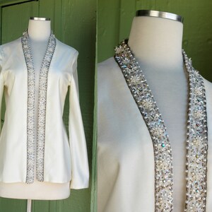 1970s White Floral Sequin Beaded Trim // 70s White Lightweight Evening Jacket with Faux Pearl Beads and Rhinestone Trim